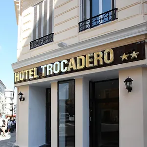 Trocadero 2*, Nice Francie